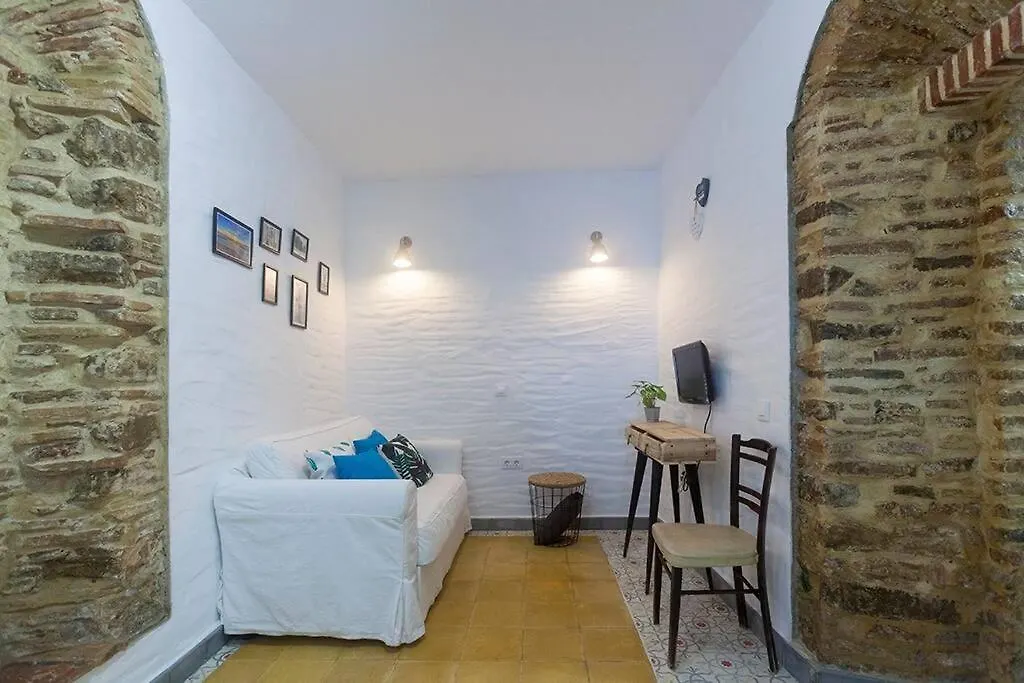 La Esquinita Daire Tarifa